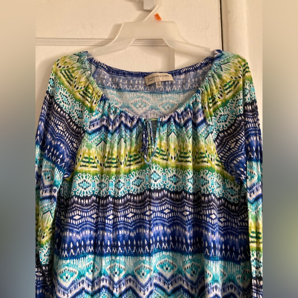Jones New York Blue and Green Patterned Blouse